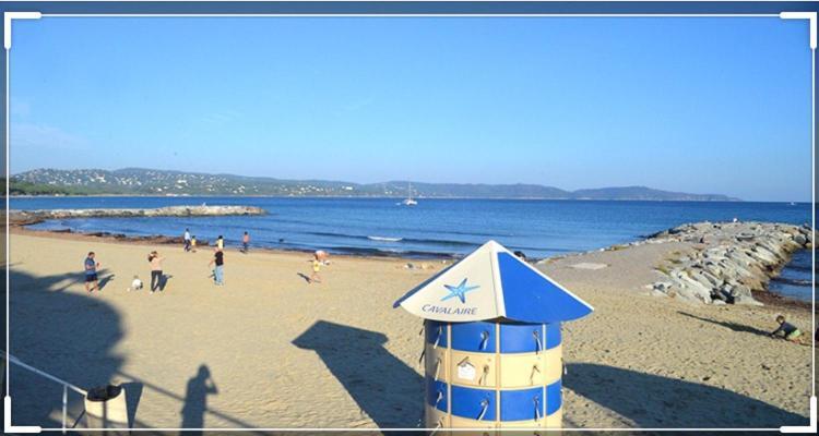 CAVALAIRE vue MER au loin MAISONNETTE TOUT ÉQUIPÉE POUR 4 PERSONNES AVEC PISCINE CLIM WIFI VÉLOS TV BARBECUES Ngoại thất bức ảnh
